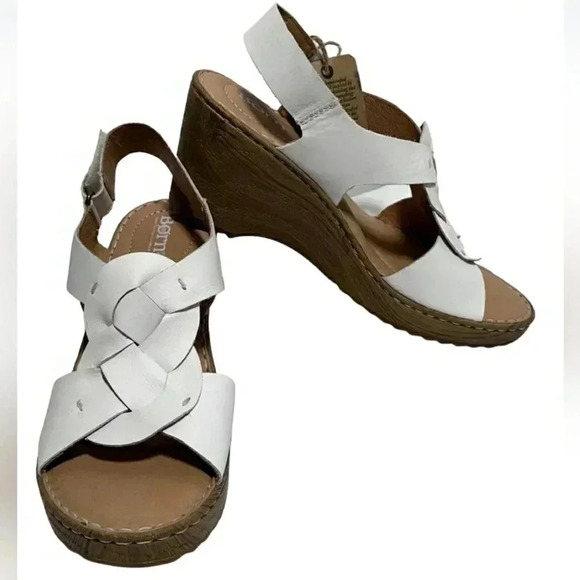 Born Boho Chic 11 White Leather Wedge Comfortable Adjustable New - Picture 1 of 9